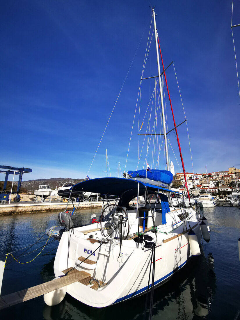 Sun Odyssey 33i Paola