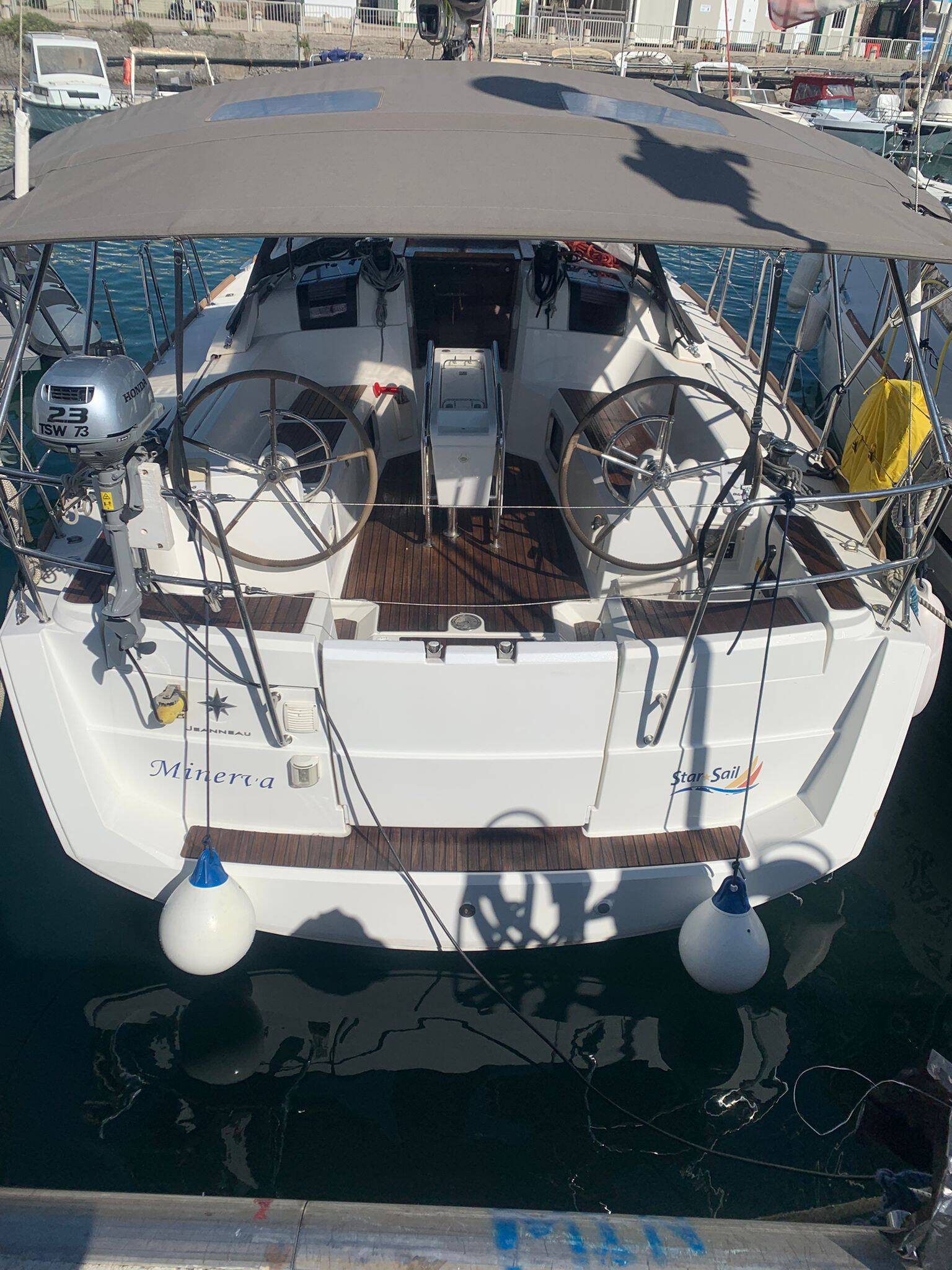 Segelyacht Sun Odyssey 379 Minerva