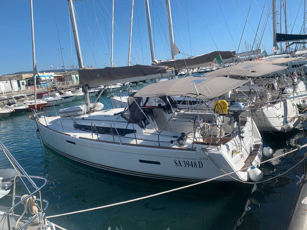 Segelyacht Sun Odyssey 379 Minerva