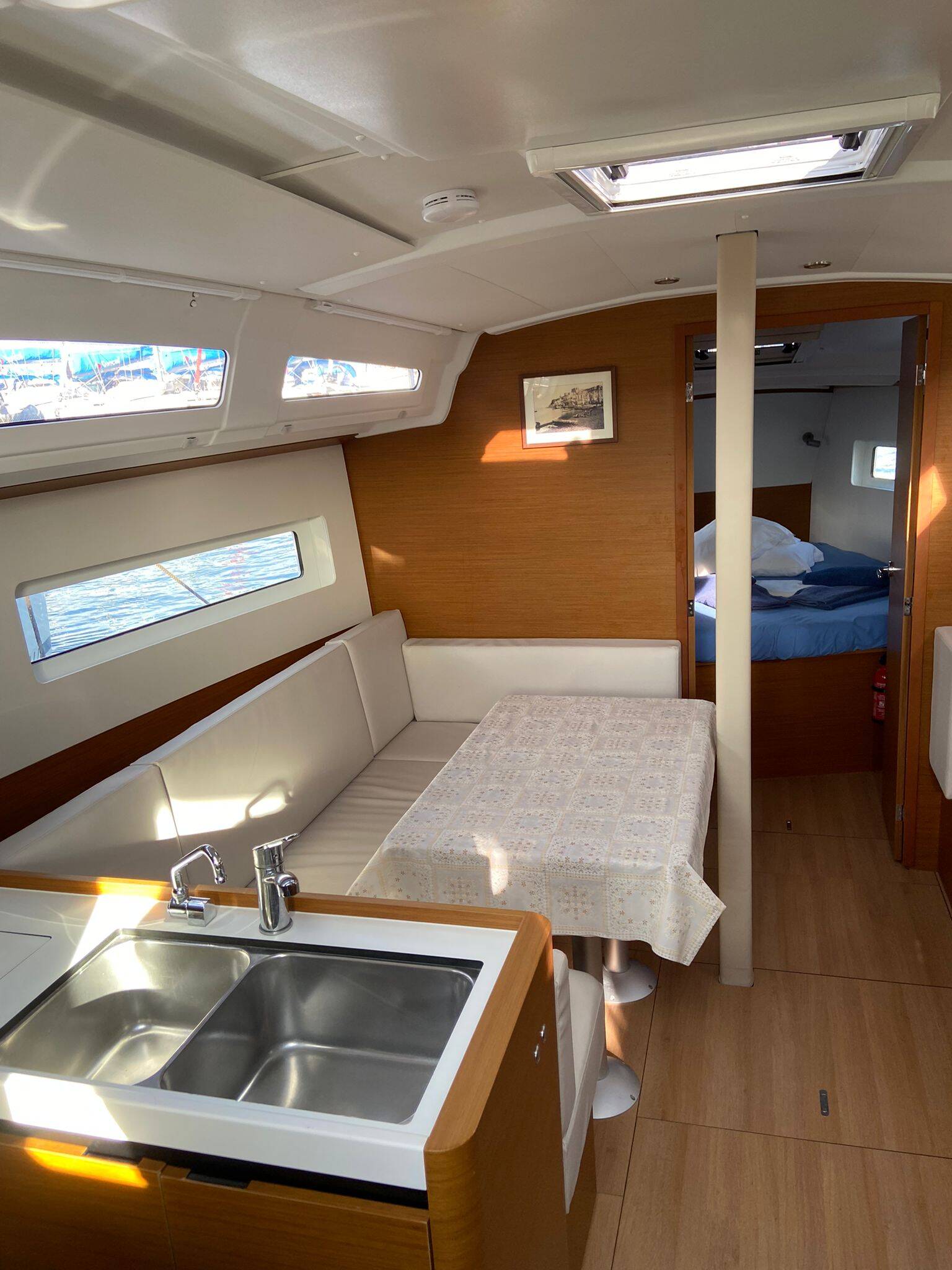 Sun Odyssey 380 Philippa