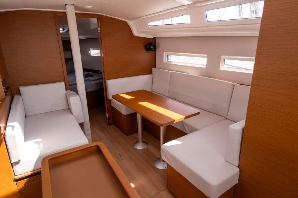 Sun Odyssey 410 MOUSTIQUE II 