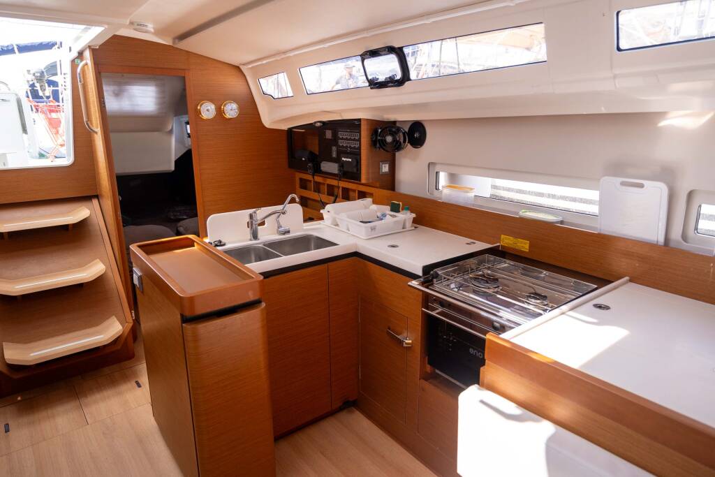 Sun Odyssey 410 MOUSTIQUE II 