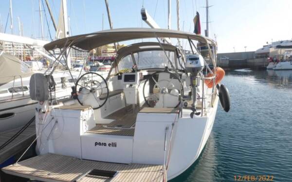 Sun Odyssey 419 Para elli