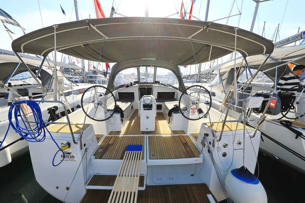 Sun Odyssey 490 Dioniz