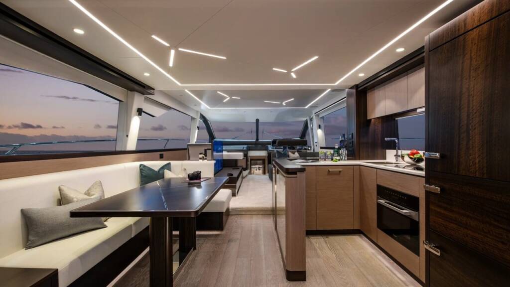 Sunseeker Manhattan 68 Apollo